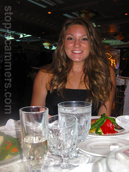 victoria_rose_497